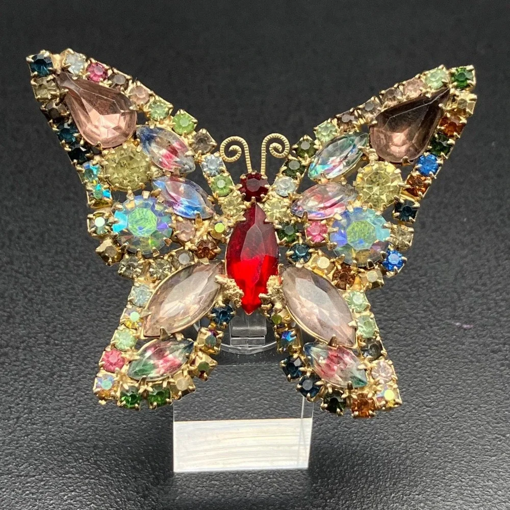 Weiss Butterfly Brooch Multicolor Givré Iris Glass Rhinestone Signed 1950s